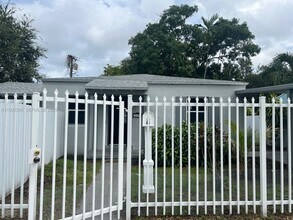 Building Photo - 5329 NW 8th Ave