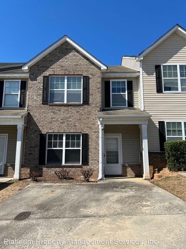 3 br, 2.5 bath House 5517 Sable Way House for Rent in Atlanta, GA