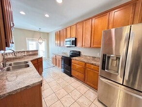 Building Photo - 1831 Willow Branch Ln