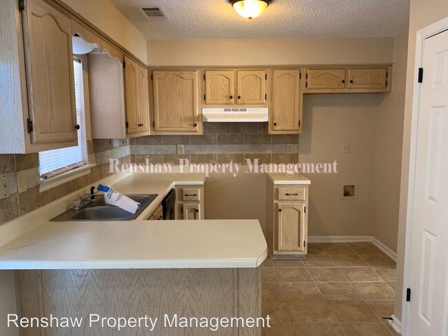 Building Photo - 4 br, 2.5 bath House - 4770 Greenside Rd