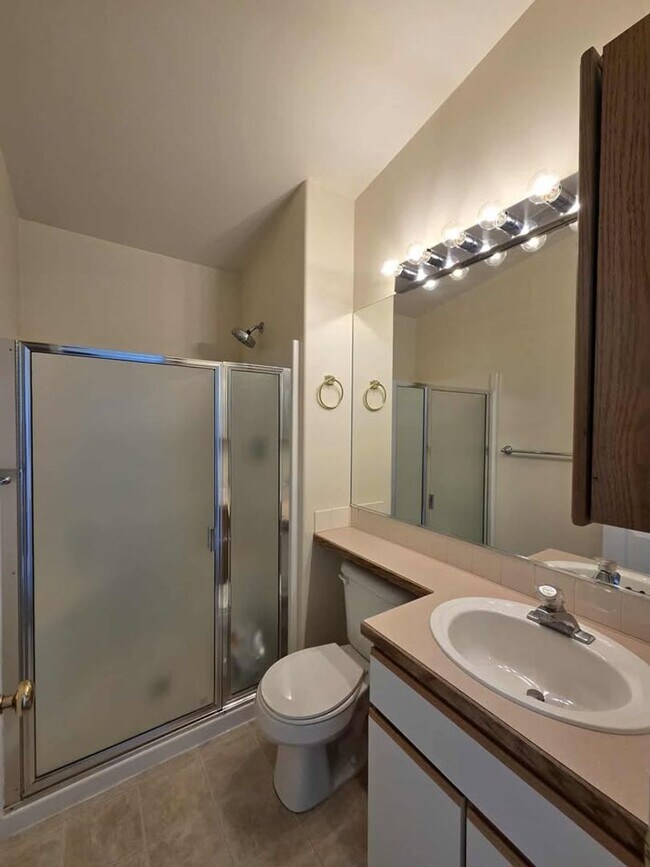 Foto del edificio - 1386 Brown St