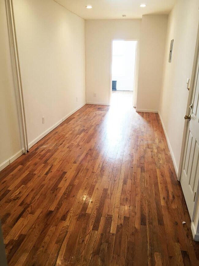 Foto del edificio - 509 Grandview Ave