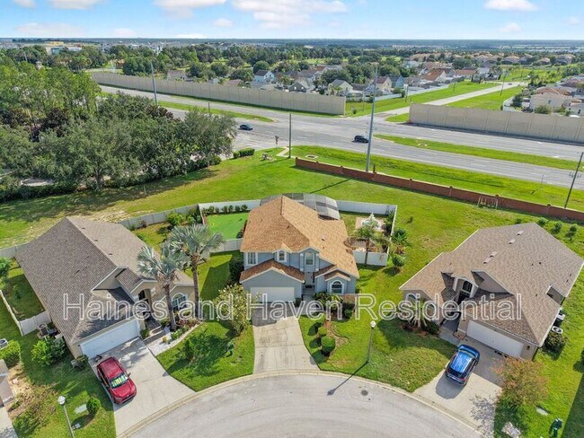 Building Photo - 403 Corvina Dr