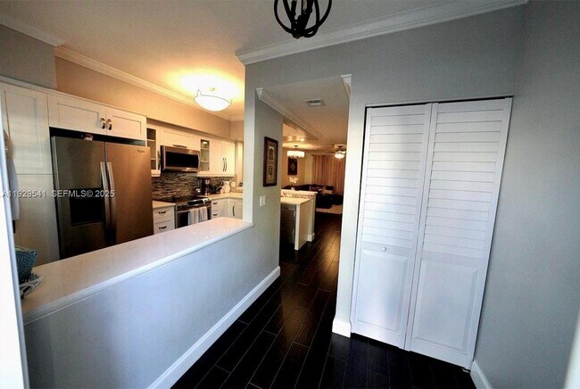 Foto del edificio - 171 SW 96th Ave