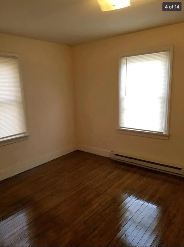 Foto del edificio - 306 St Claire Ln