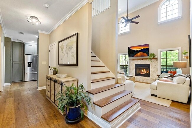 Building Photo - 104 Heartwood