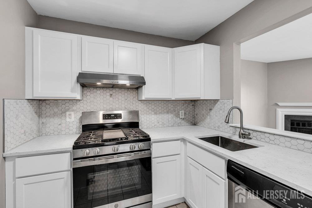 Primary Photo - 2609 Lighthouse Ln