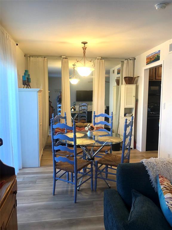 Building Photo - 6718 Silvermine Dr