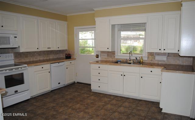 Foto del edificio - 3922 23rd Ave