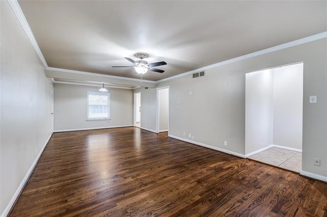 Foto del edificio - 1708 Arrow Ln