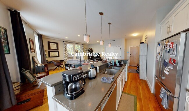 Foto del edificio - 168 Hampshire St