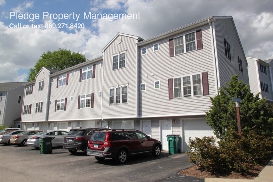 45 Harbor View St, Norwich, CT 06360 House Rental in Norwich, CT