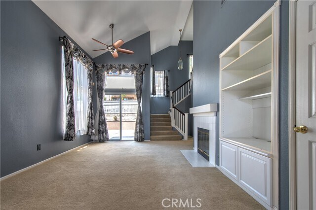 Building Photo - 21 Balustrade Pl