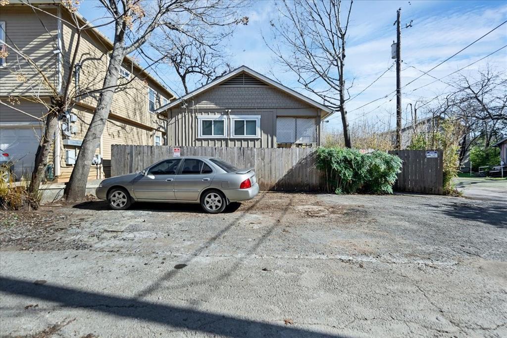Primary Photo - 2904 Pearl St