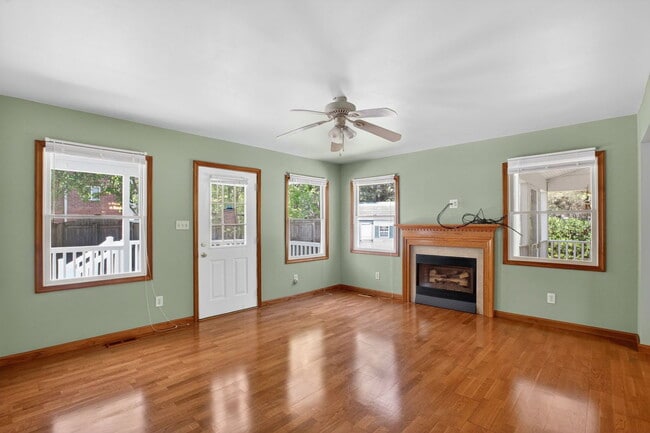 Foto del edificio - 21909 Pegg Rd