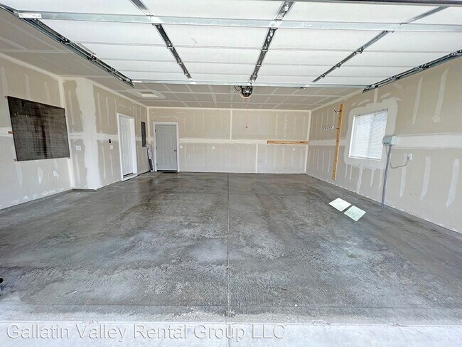Building Photo - 3 br, 2.5 bath House - 1303 Ingomar