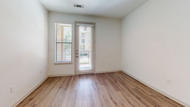 Interior Photo - Cool Springs at Frisco Bridges
