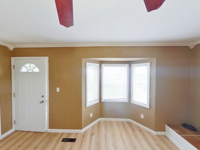 Building Photo - 13220 SW 90th St