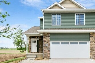 Building Photo - 1122 Mary Ln