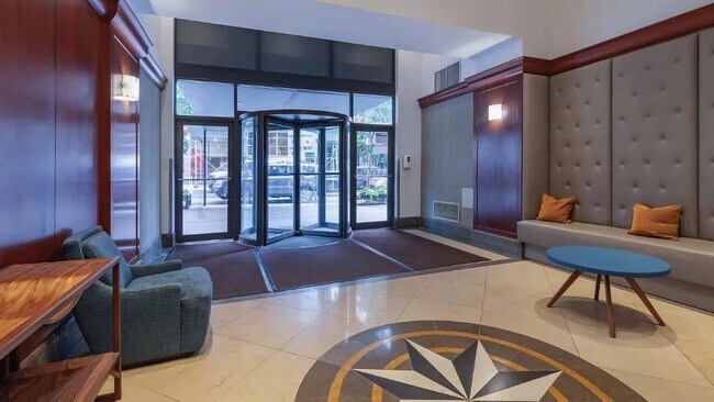 Foto del edificio - 75 Poplar St