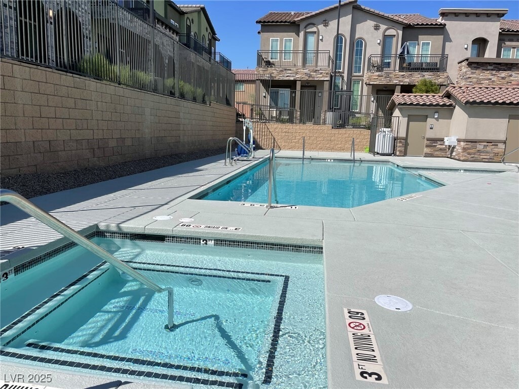 Building Photo - 10557 Ridge Glow Ave