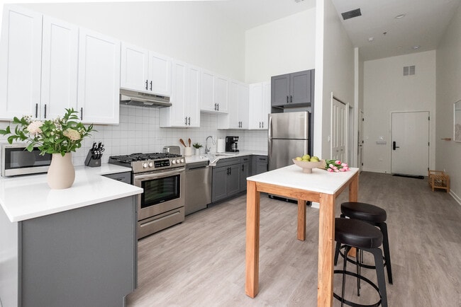 Furnished Kitchen - Addams Coliving