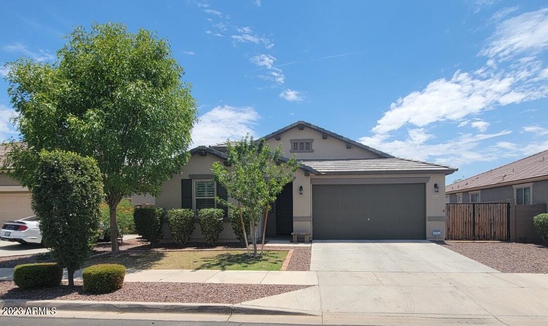 15733 W Desert Hills Dr, Surprise, AZ 85379 House for Rent in