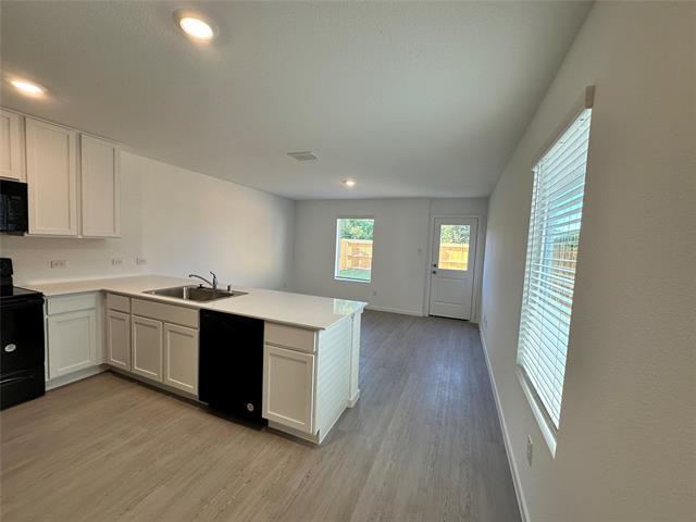 Foto del edificio - 829 Sandhill Crane Ln