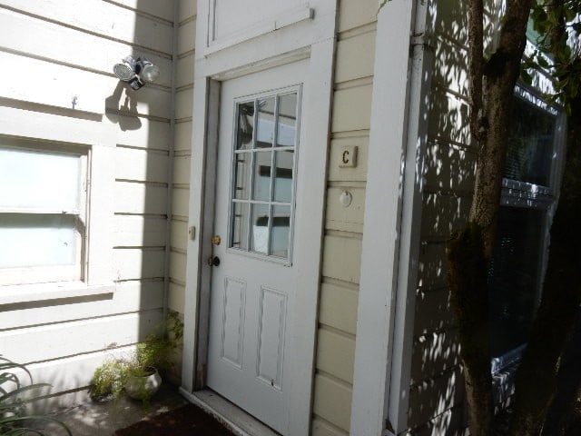 Building Photo - 234 Miller Ave