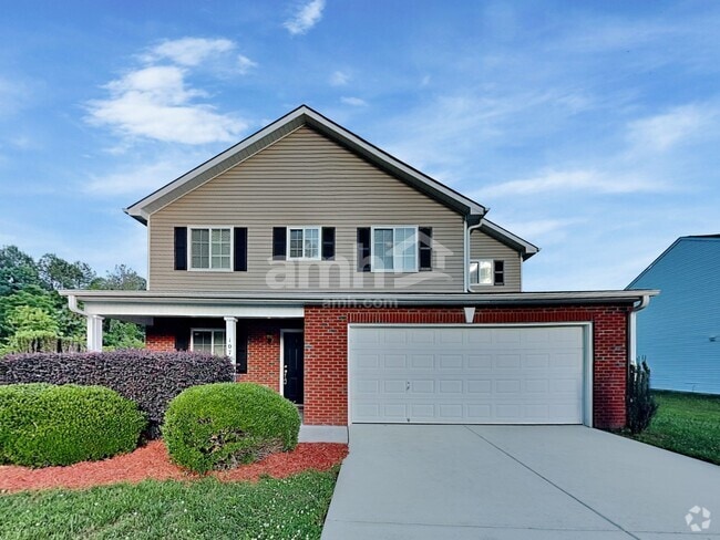 Building Photo - 107 Oak Knoll Dr