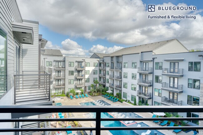 Building Photo - 720 Airport Blvd