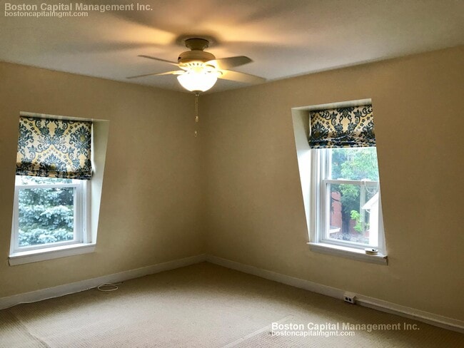 Photo - 674 Main St Apartment