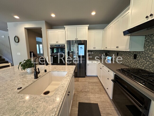Building Photo - 5256 Florentino Lp