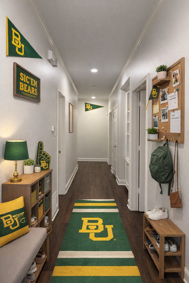 Foto del edificio - Rare Baylor Bubble Rental | Walk to Campus | 4 Bed / 3 Bath