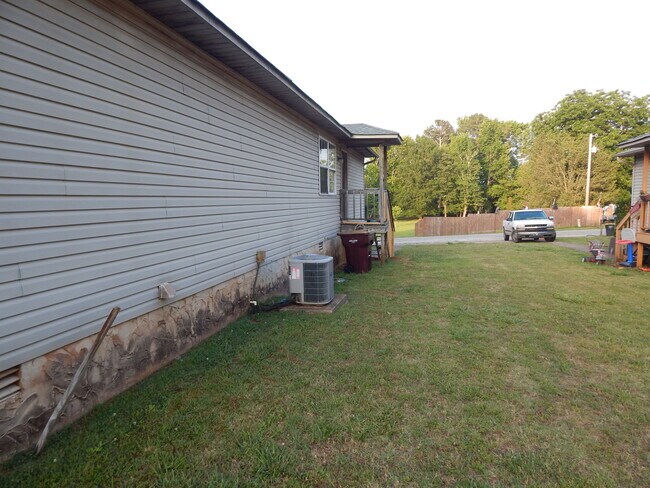 Side yard from the back yard - 28239 Shannon Dr