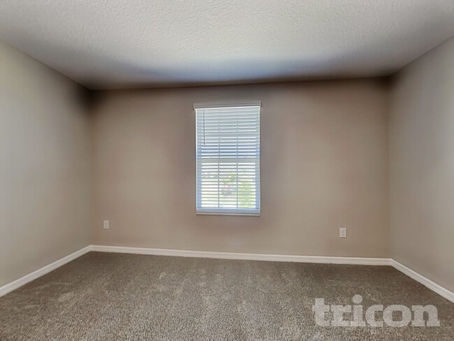 Foto del edificio - 17138 Sunshine Mimosa St