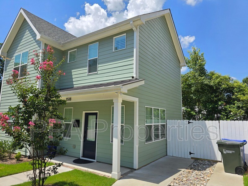 Foto principal - 1518 W Knox St