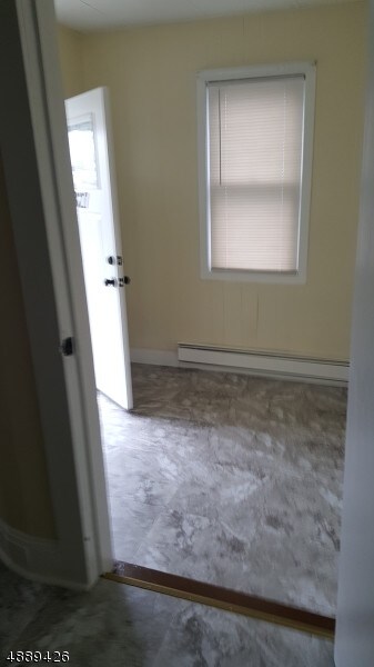 Building Photo - 327 E 26th St