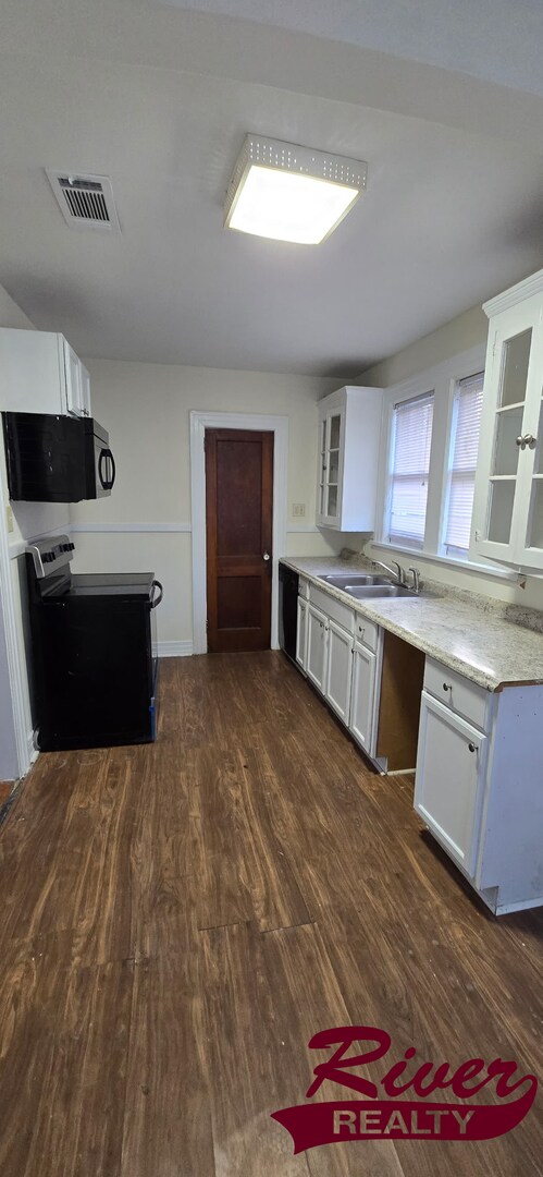 Foto del edificio - Charming 2-Bedroom Brick Home off Wrightsboro Rd!