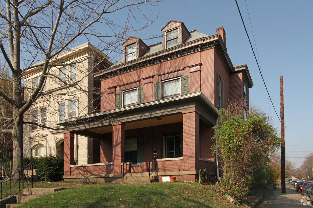 Primary Photo - 1600 S 3rd St