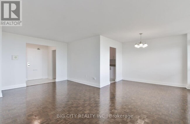 Building Photo - 185 Shaughnessy Blvd