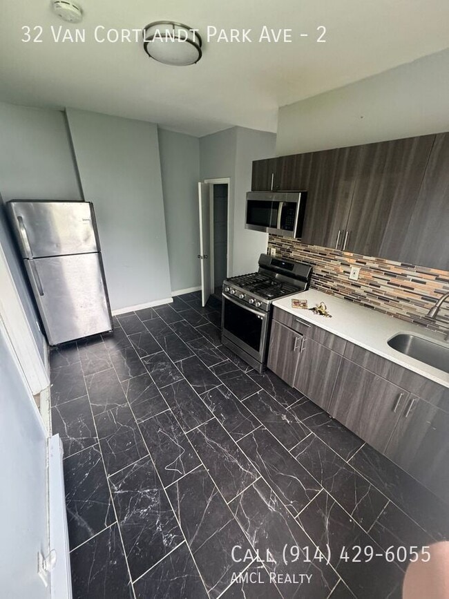 Photo - 32 Van Cortlandt Park Ave Apartment