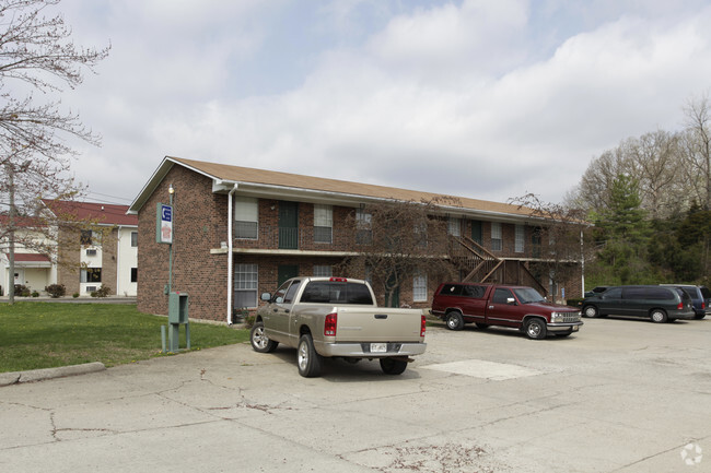 Hunters Ridge Apartments - Maple Hills