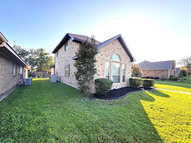 Building Photo - 6713 Fairfield Dr