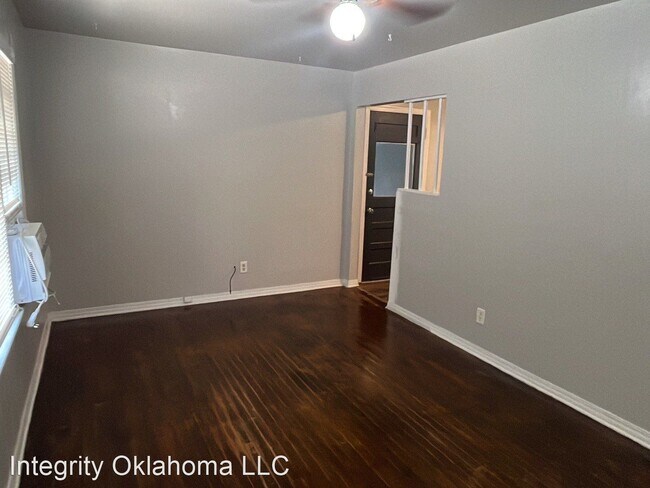 Foto del edificio - 2 br, 1 bath House - 1005 N. Locust Ln