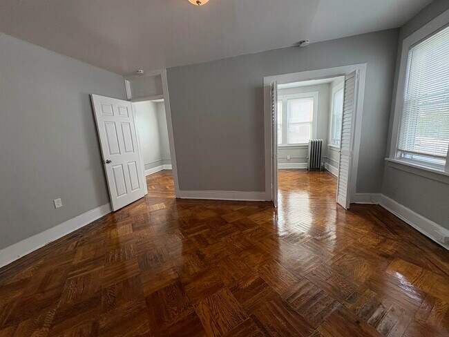 Foto del edificio - 762 Forest St