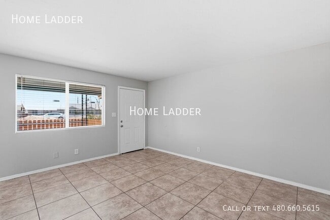 Building Photo - 6747 N 26th Ave