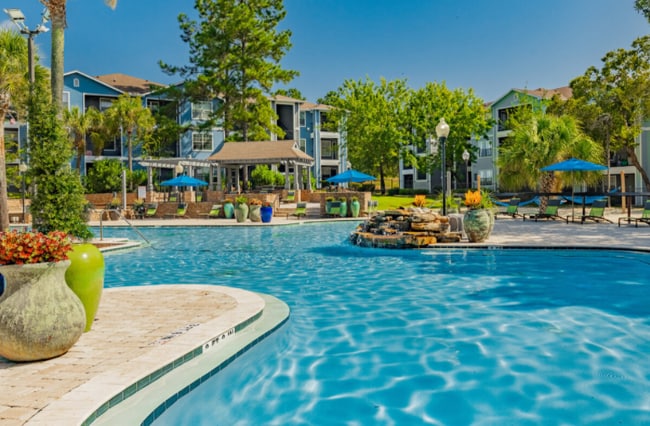 Building Photo - The Lory of Tallahassee