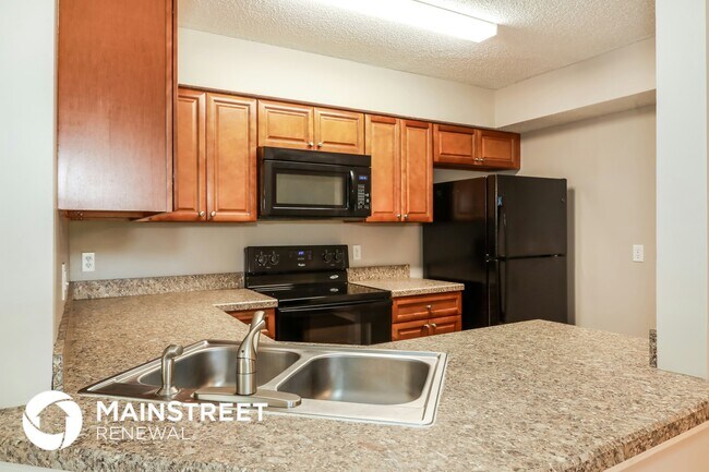 Foto del edificio - 9845 Paddlewheel Dr W