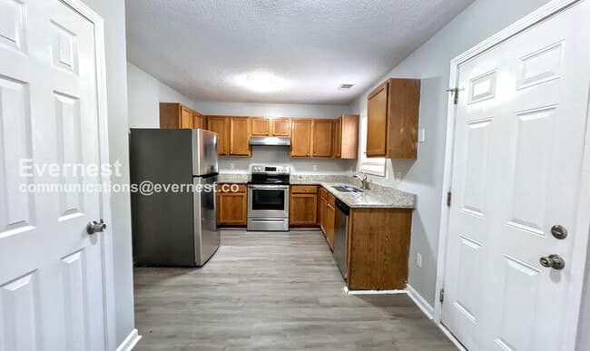 Foto del edificio - 4868 Browns Mill Ferry Rd